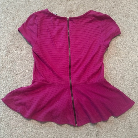 Pink Top - Picture 2 of 2